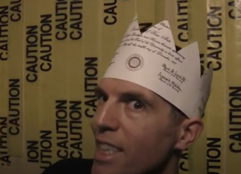 Ian Patrick Leahy owns the ESLinsider TEFL review website that clandestinely sells its own TEFL courses